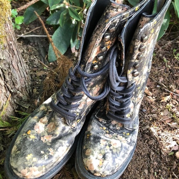 Free People Santa Fe Lace Up Boots - Picture 3 of 6